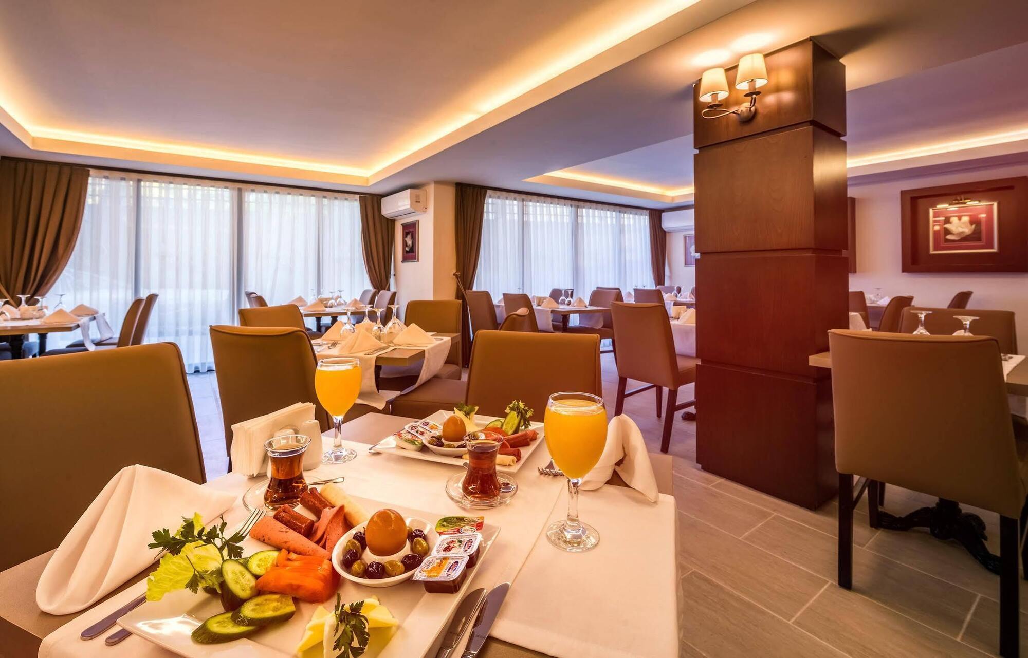 Oscar Park Hotel Next To Antic City Salamis Famagouste Extérieur photo