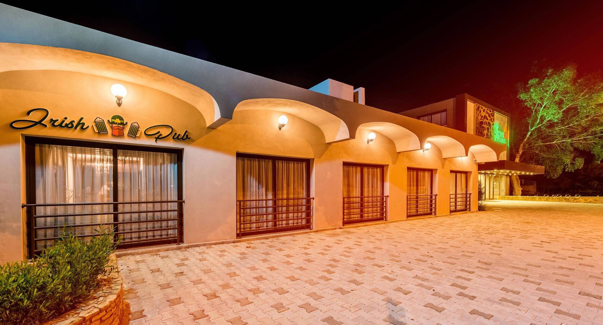Oscar Park Hotel Next To Antic City Salamis Famagouste Extérieur photo
